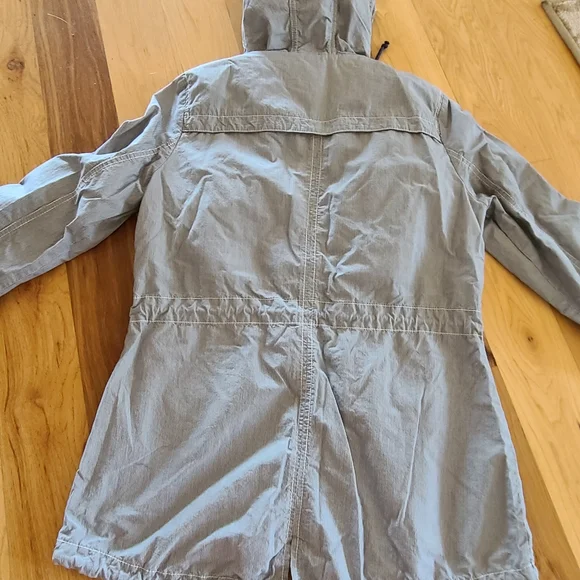 CLEARANCE 3/$15 Blue and White Striped C&A Outerwear Company anorak jacket mediu - Picture 9 of 15
